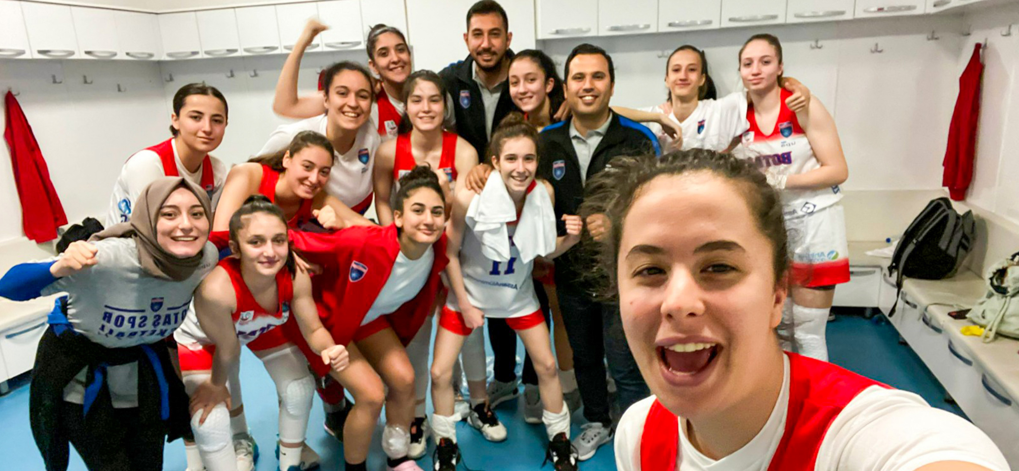 BOTAŞ U18 Takımımız Türkiye Şampiyonasında Yarı Final Başarısı